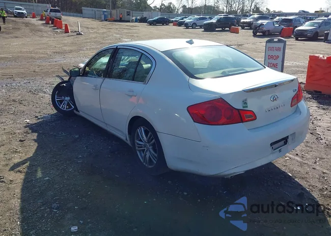 JN1CV6AP4AM402162: 44442631