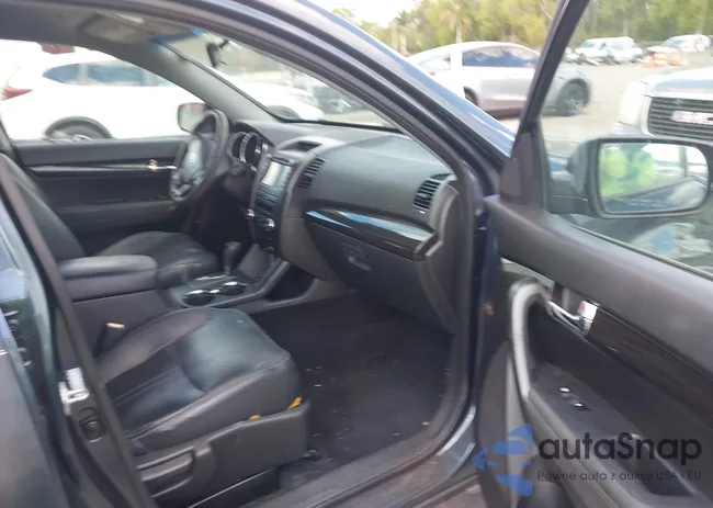 5XYKU4A27BG073156: 44442658