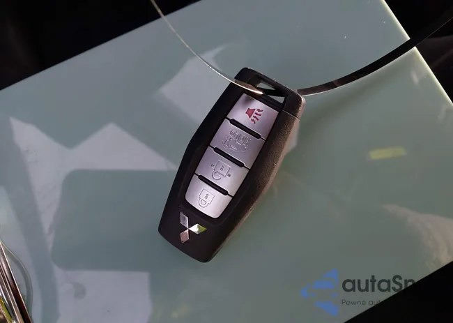 JA4J3UA8XPZ046152: 44443800