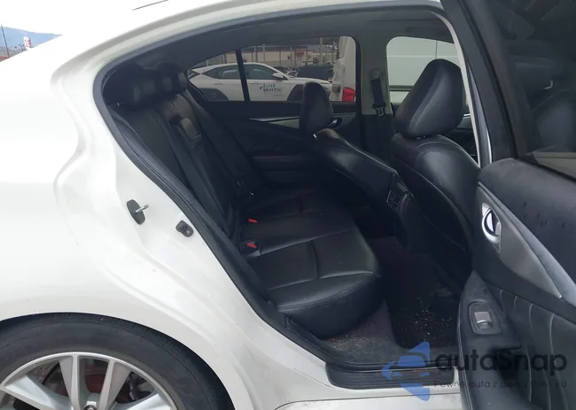 JN1BV7AP2EM677858: 44443839