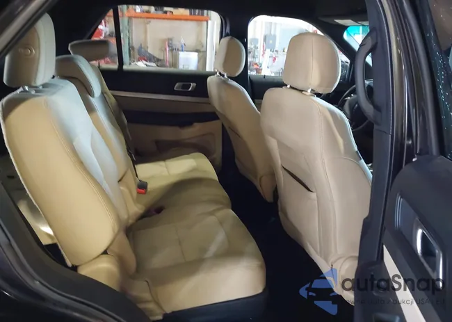 1FM5K8B81HGA26543: 44443863