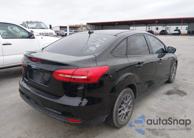 1FADP3E27JL302867: 44443866