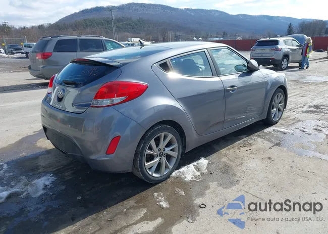 KMHTC6AD1HU309808: 44443895