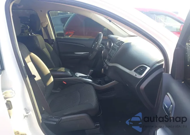 3C4PDCAB1LT273556: 44443946