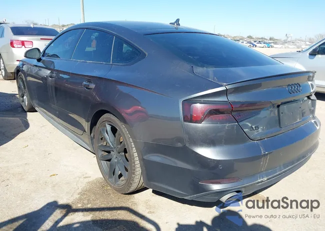 WAUENCF5XKA009780: 44444143