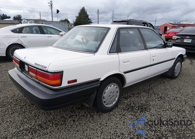 4T1SV21EXLU247471: 44444157