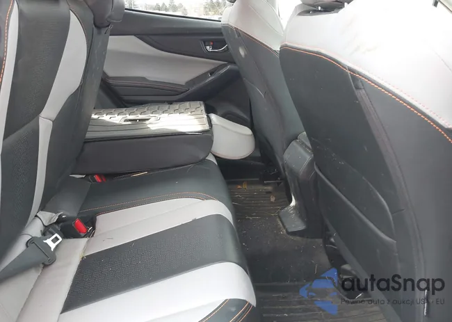 JF2GTANC0L8265782: 44444180