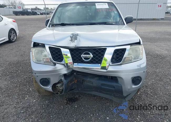 1N6AD0EV9DN723476: 44444230