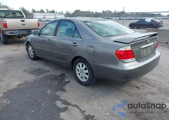 4T1BE32K85U581222: 44444232