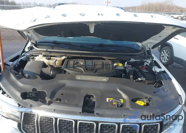 1C4SJUDP5PS505826: 44444234