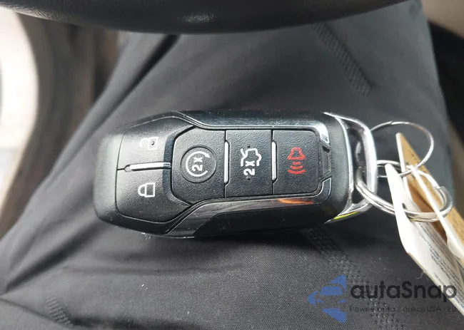 3LN6L2J92DR801833: 44444236