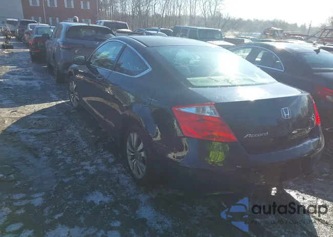 1HGCS12309A007415: 44444247