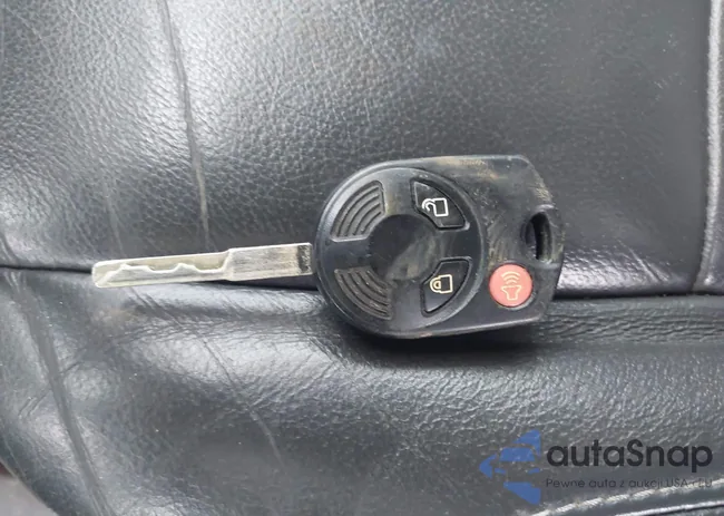 1FMCU0GX4GUC61523: 44444249