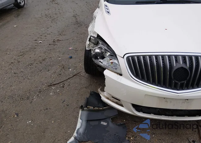 1G4PS5SK9D4211700: 44444300