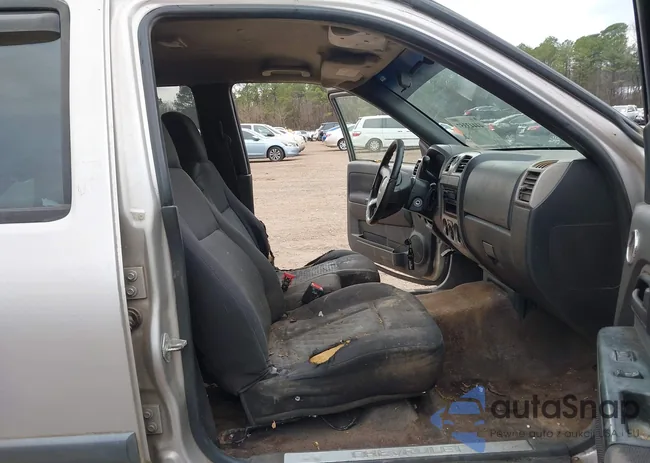 1GCCS13E678110986: 44443357