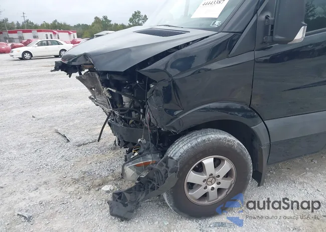 WD3PE7CD3HP520388: 44443387