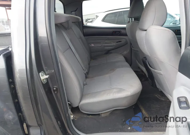 3TMJU4GN2DM139437: 44443392