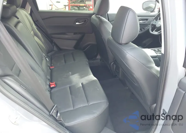 JN8BT3CA6RW358630: 44443521