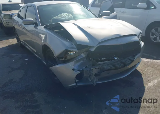 2C3CDXBG8DH689358: 44443601