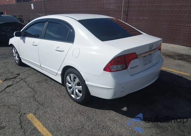 2HGFA1F58BH505896: 44443678