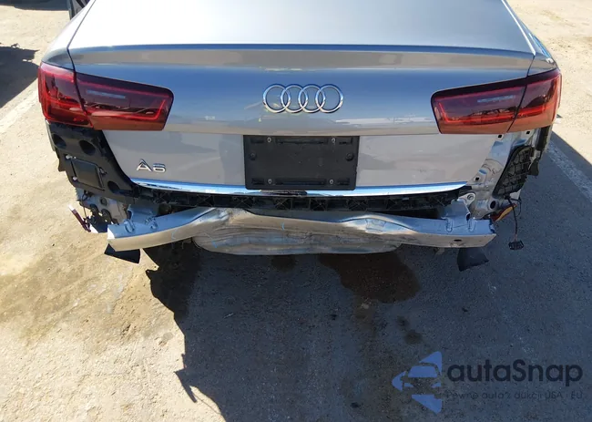 WAUD8AFC1JN102071: 44443701