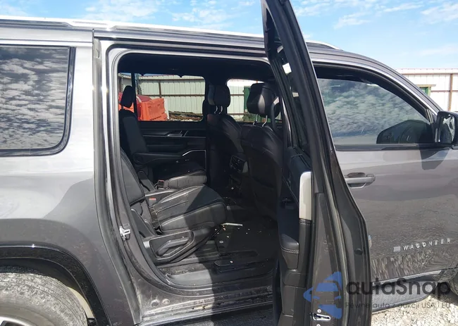 1C4SJSDPXPS502506: 44444767