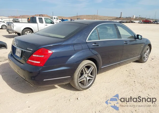 WDDNG9EBXCA442319: 44444841