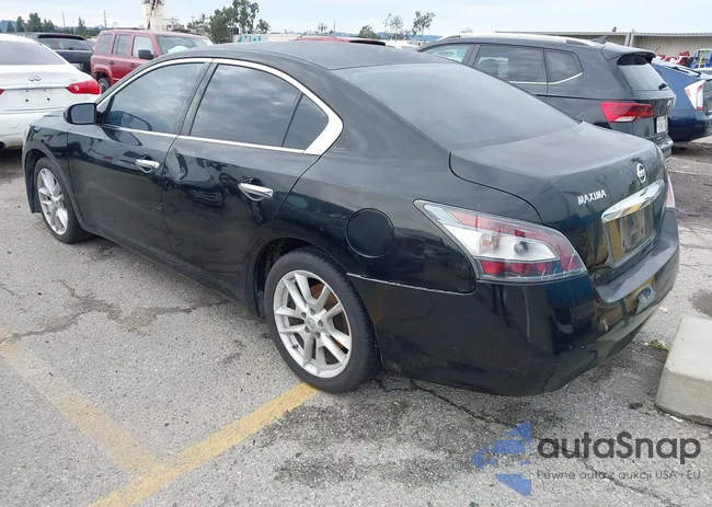 1N4AA5AP6CC858558: 44444854