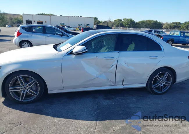 WDDZF4JB9KA670579: 44445291