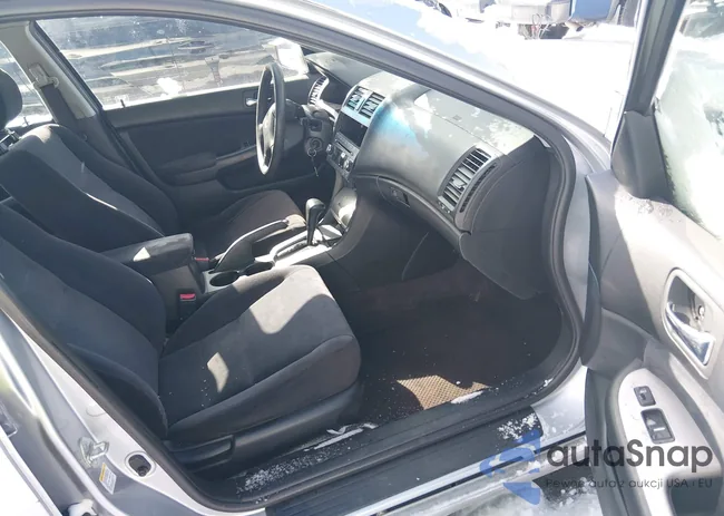 JHMCM56633C048085: 44444457