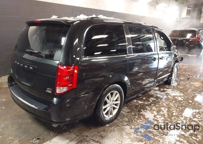 2C4RDGCG6JR298008: 44444471