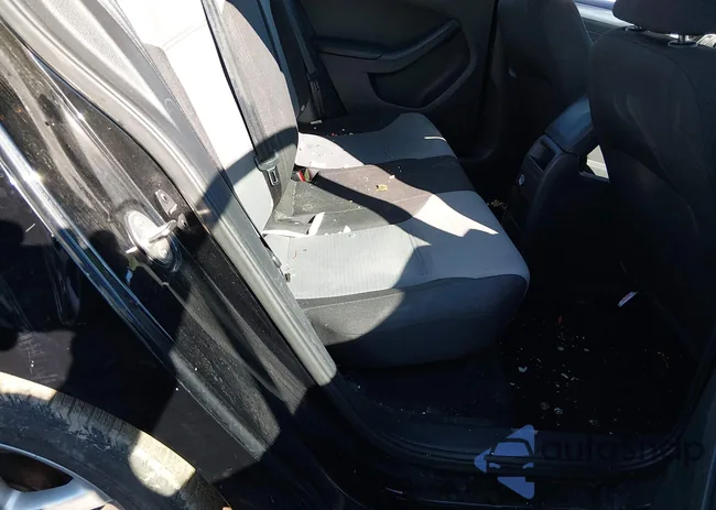 3VW2B7AJ0HM257586: 44444488