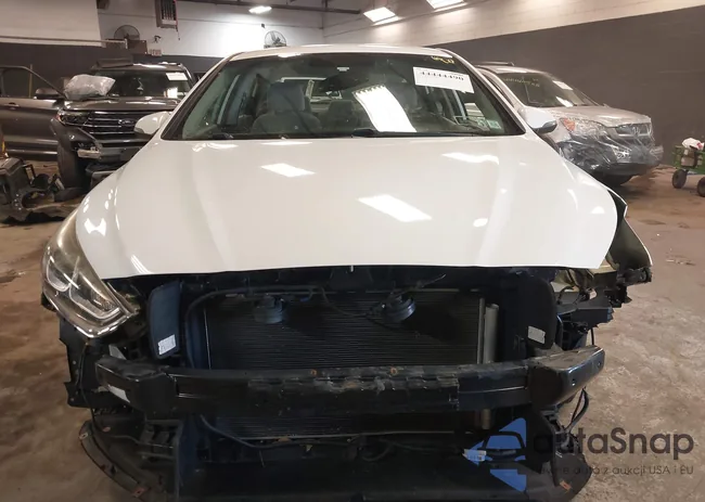 5NPE34AF3JH613211: 44444490