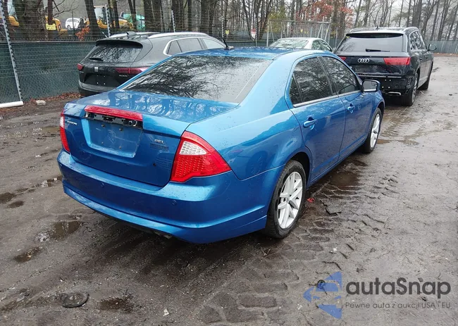 3FAHP0JA8CR210166: 44444521