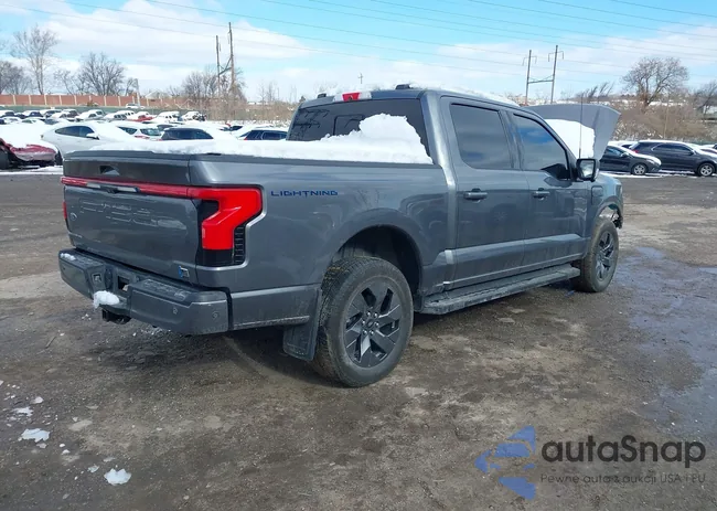 1FTVW1EV7PWG20673: 44444535