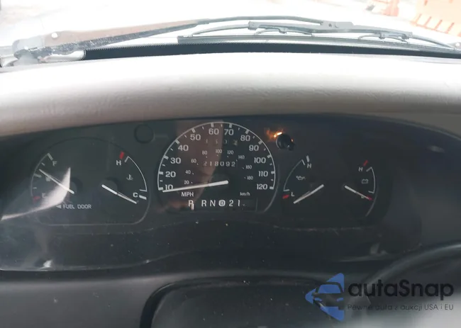 1FTYR14V0XPB54035: 44444573