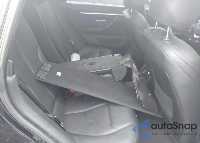 WBA4J3C50KBL07471: 44444628