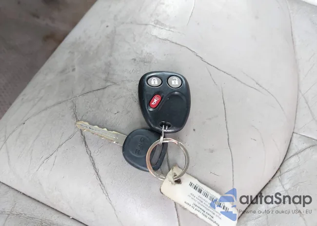 1GKEC13V05R216738: 44444658