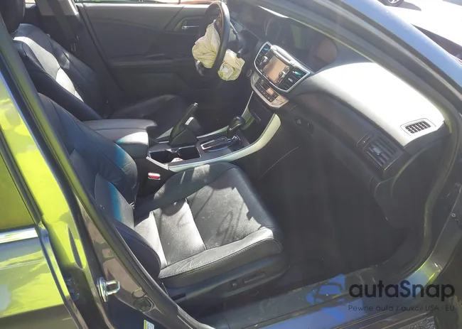 1HGCR2F88DA078331: 44444681