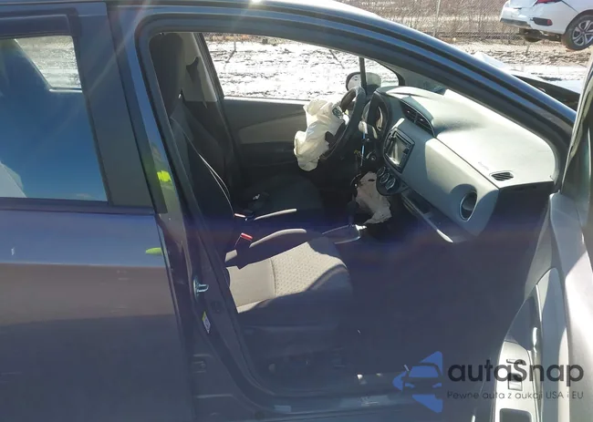 VNKKTUD34FA021519: 44444717