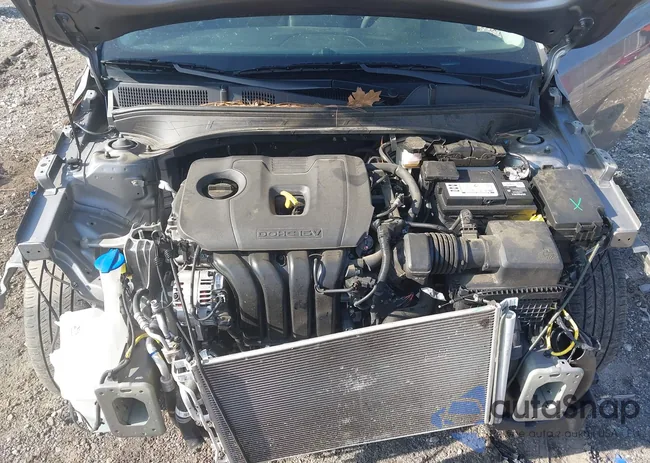 3KPF24AD8RE780167: 44445757