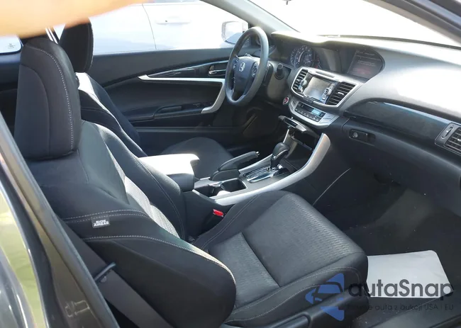 1HGCT1B76EA003055: 44445794