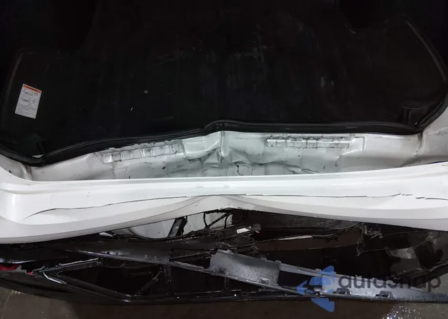 KMHL64JA5NA237915: 44445821