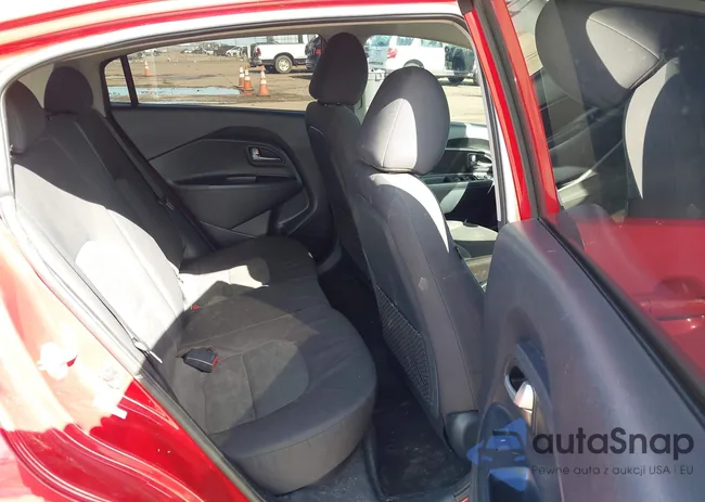 KNADM4A36H6025643: 44445844