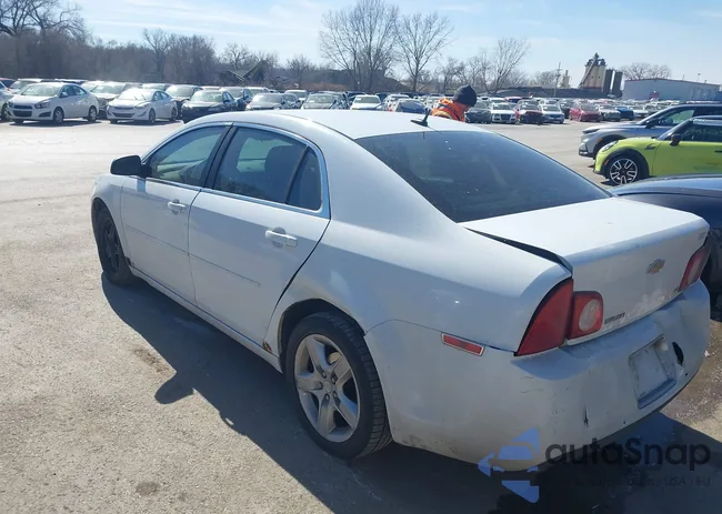 1G1ZG57B99F250198: 44445904