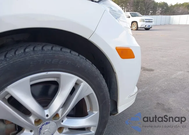 WDDHF8HB2BA296180: 44445932