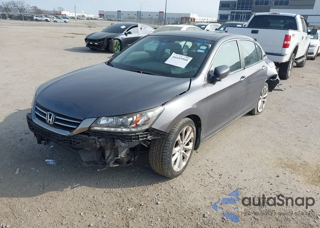 1HGCR2F95DA801335: 44445960