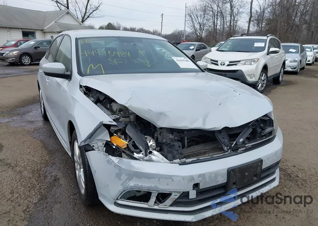 3VW2B7AJ5HM320830: 44445989