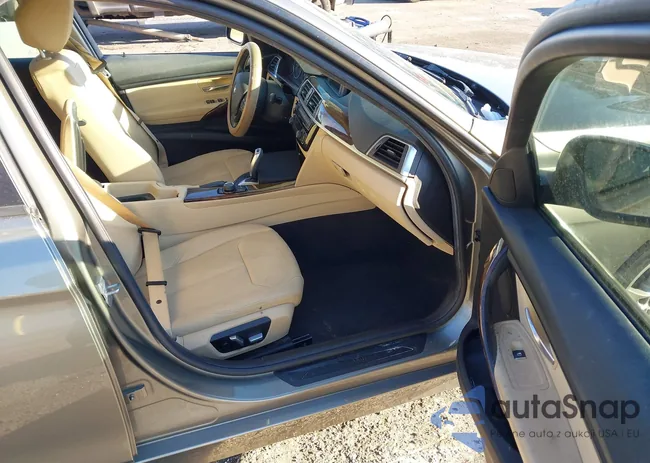 WBA8E1G3XHNU15669: 44446009