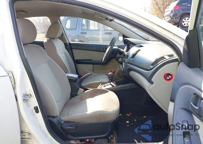 KNAFU4A23A5254440: 44446015